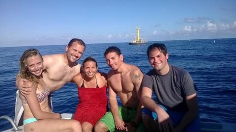 REEF interns past and present help assist with monitoring populations of invasive lionfish at research sites.